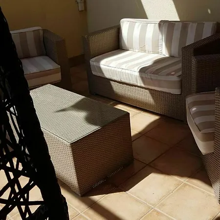 With 4 Bedrooms In Granada, With Wonderful View, Furnis *