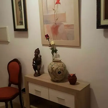 With 4 Bedrooms In Granada, With Wonderful View, Furnis * 格拉纳达
